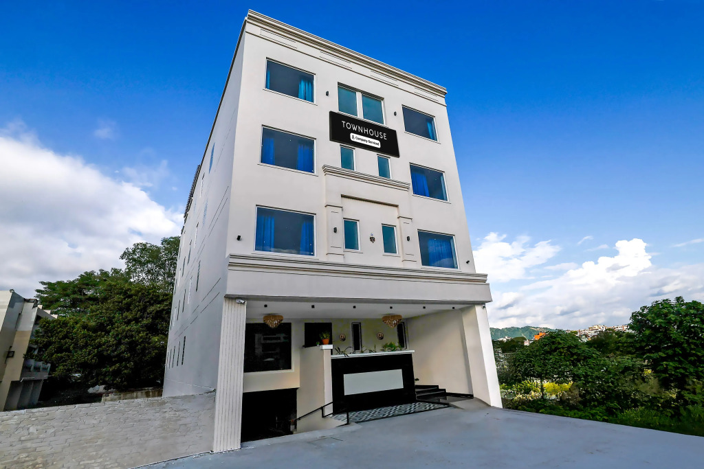Super Townhouse Haridwar Vishwakarma Ghat Formerly Haridwar Aagman