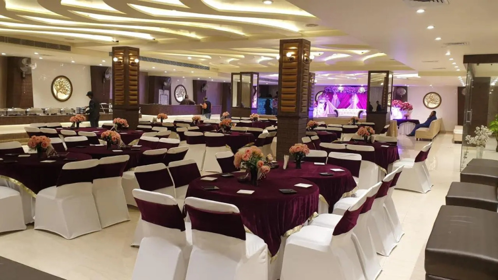 Hotel Makhan Residency