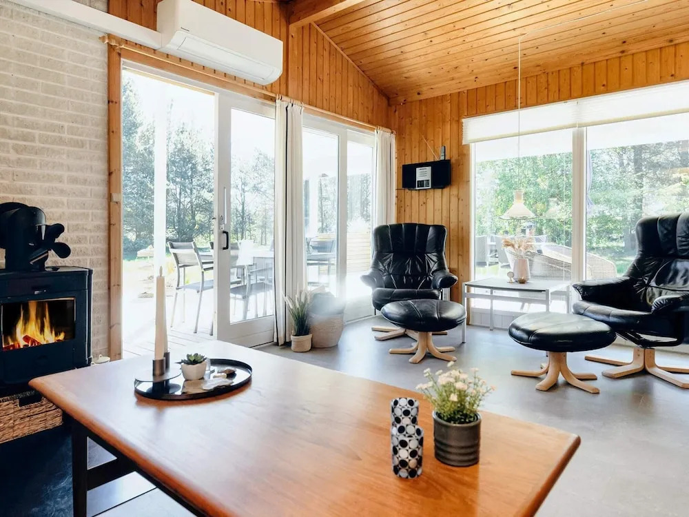 6 person holiday home in Jerup