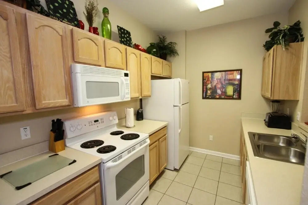 2784 Windsor Hills
