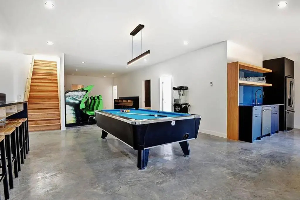 Blanc 28 - Les Chalets Alpins, Stoneham