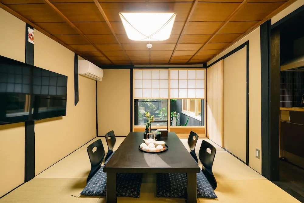 Miro Sanjo Umemiyacho Tei