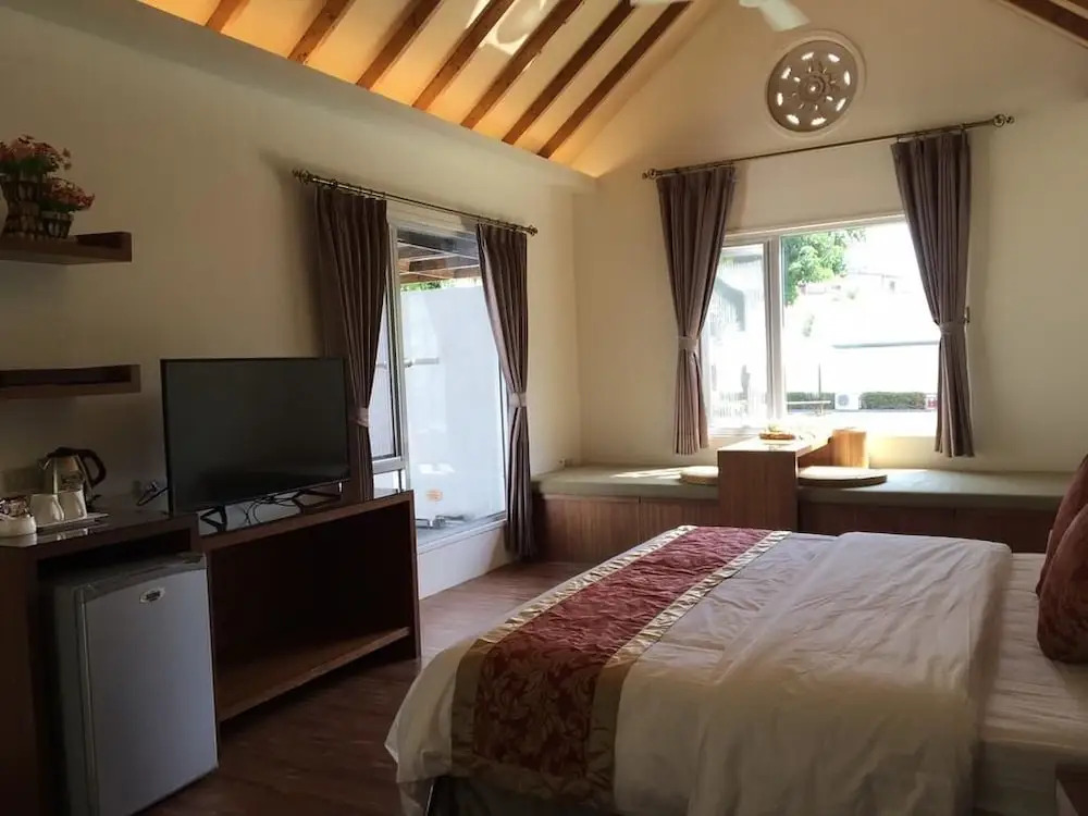 Shanze Bora villa