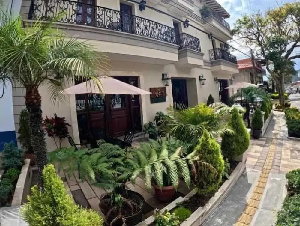 WR Boutique Hotel