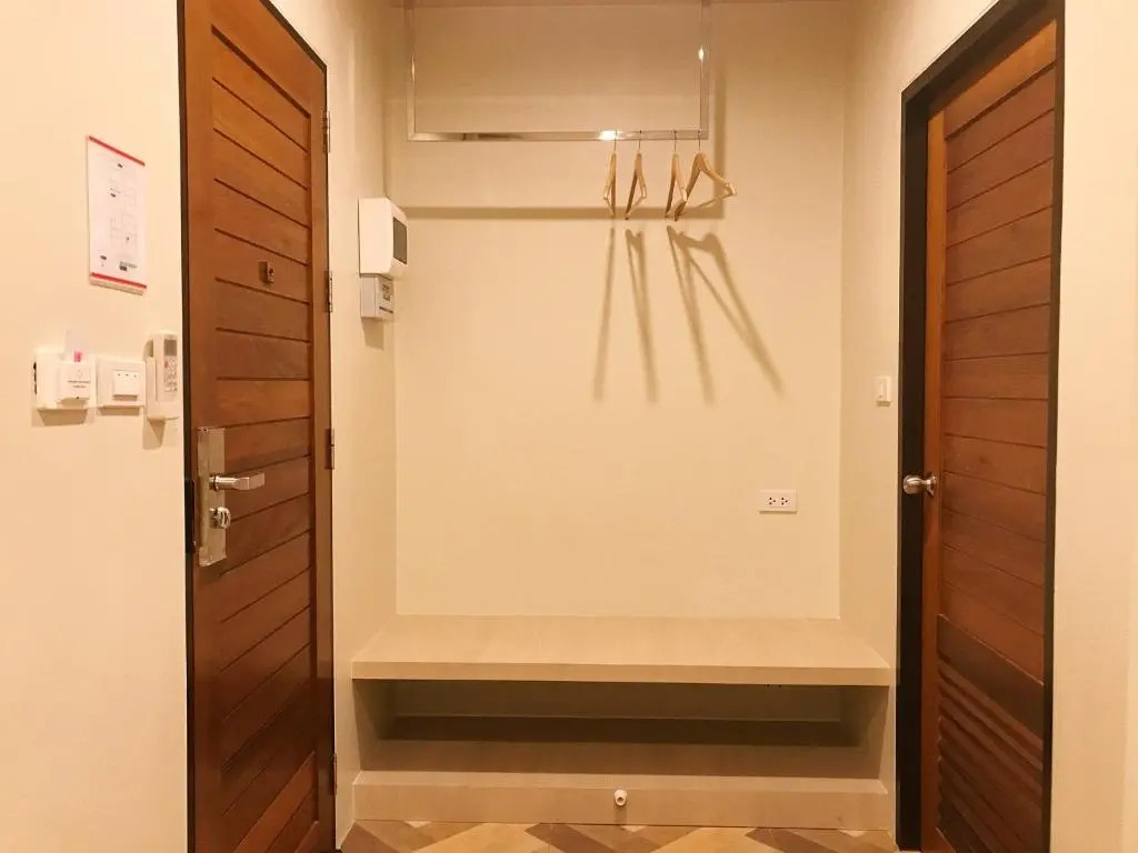 SJ Miracle Hotel