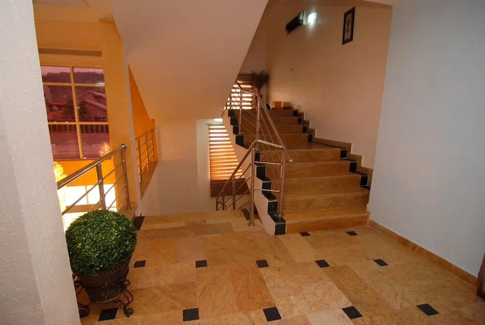 The Grosvenor Suite