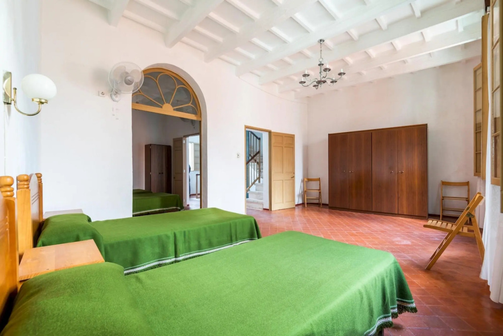 Camps 4 bedroom house, Ciutadella