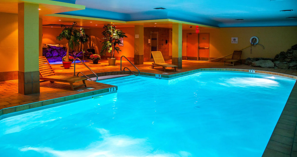 iHOTEL & Conference Centre Red Deer