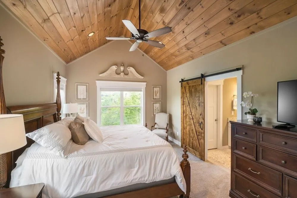 Just Perfect 3 Bedroom Home by Redawning