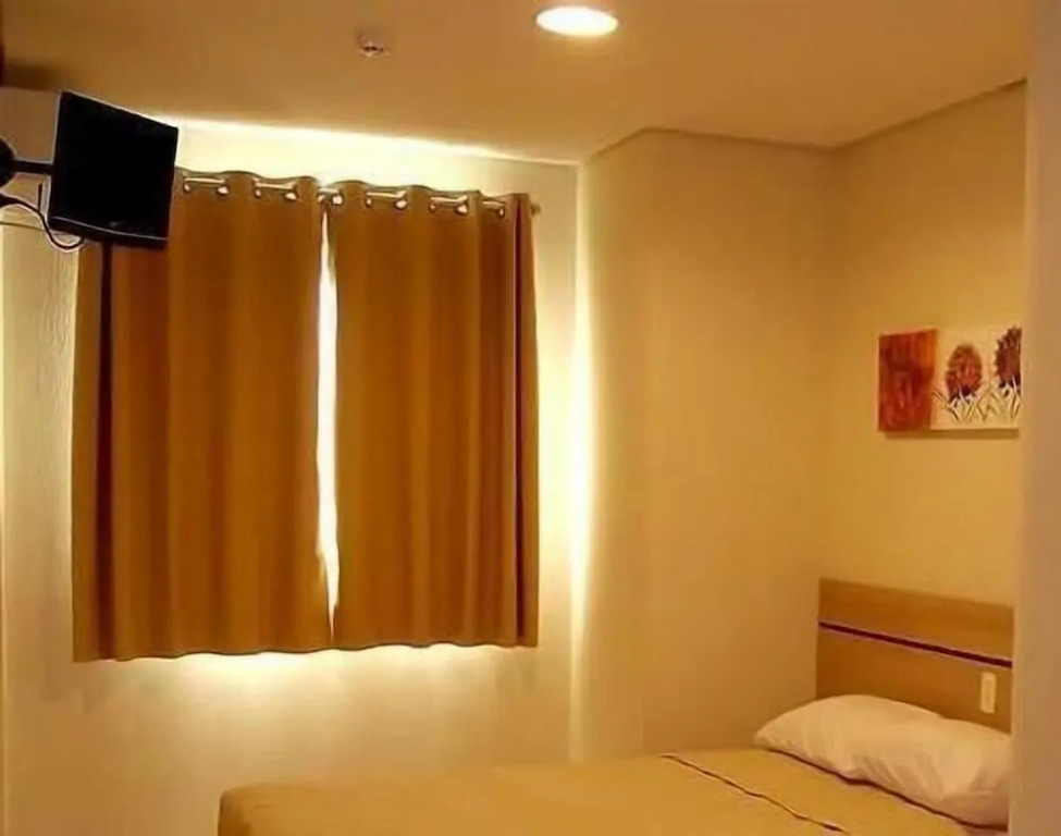 Hotel Eden