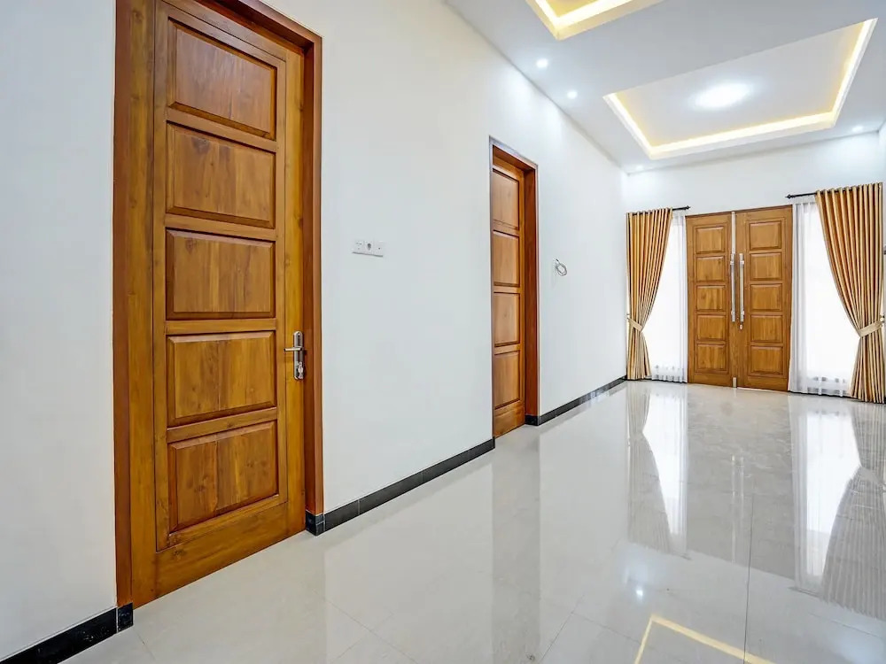 Kanggo Riko Family Homestay Mitra Reddoorz