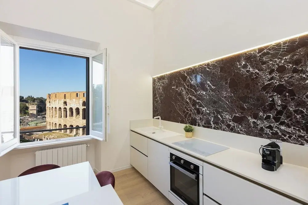 Rental in Rome View of the Colosseum Apartment