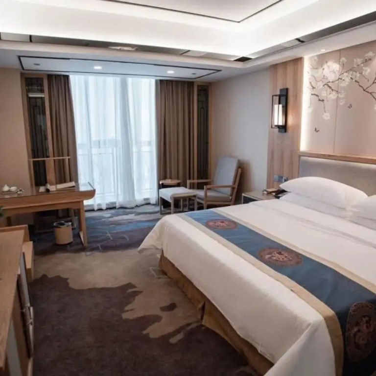 Vyluk J Hotel Tongxiang EDZ