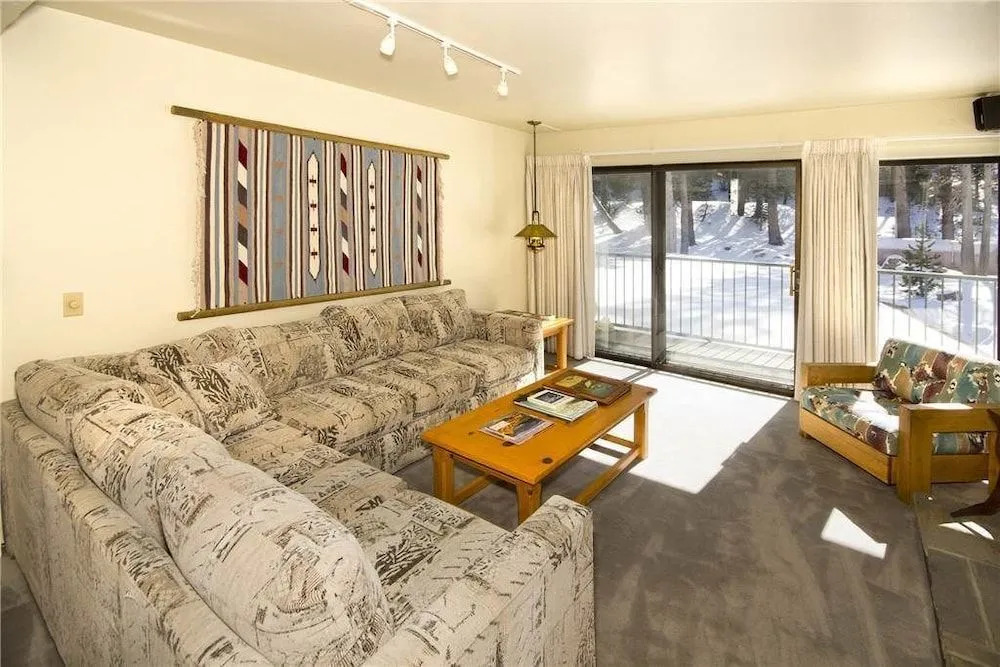 St Anton Condos #51 1 Bedroom 1 Bathroom Home
