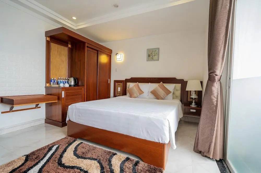 Duc Long Gia Lai Hotels & Apartment