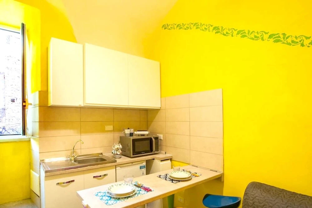 Apartment With one Bedroom in Roma, With Wifi