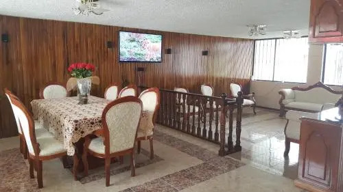 Quilago House