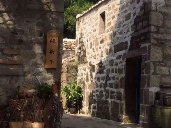 Qianjiao Island Hotel