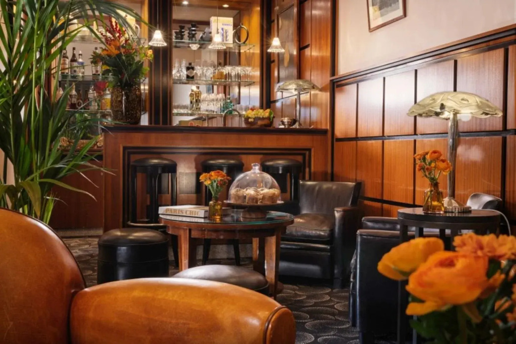 Hôtel Raspail Montparnasse