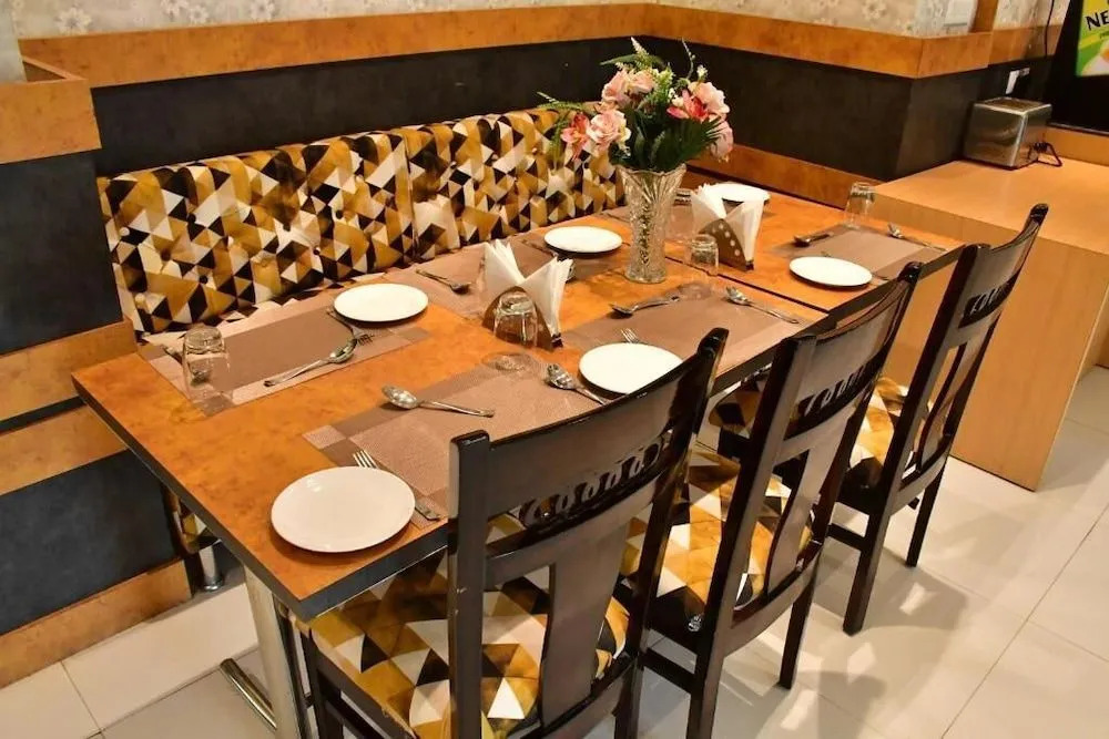 Hotel Yatharth Inn