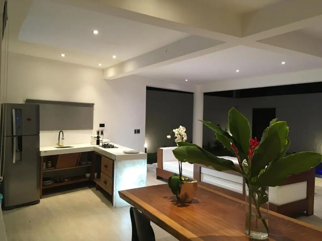 Blanc Residence