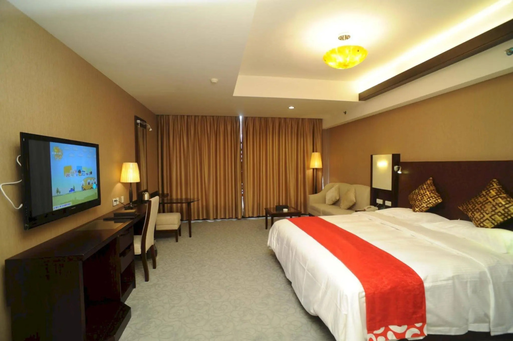 Golden Dragonball Hotel
