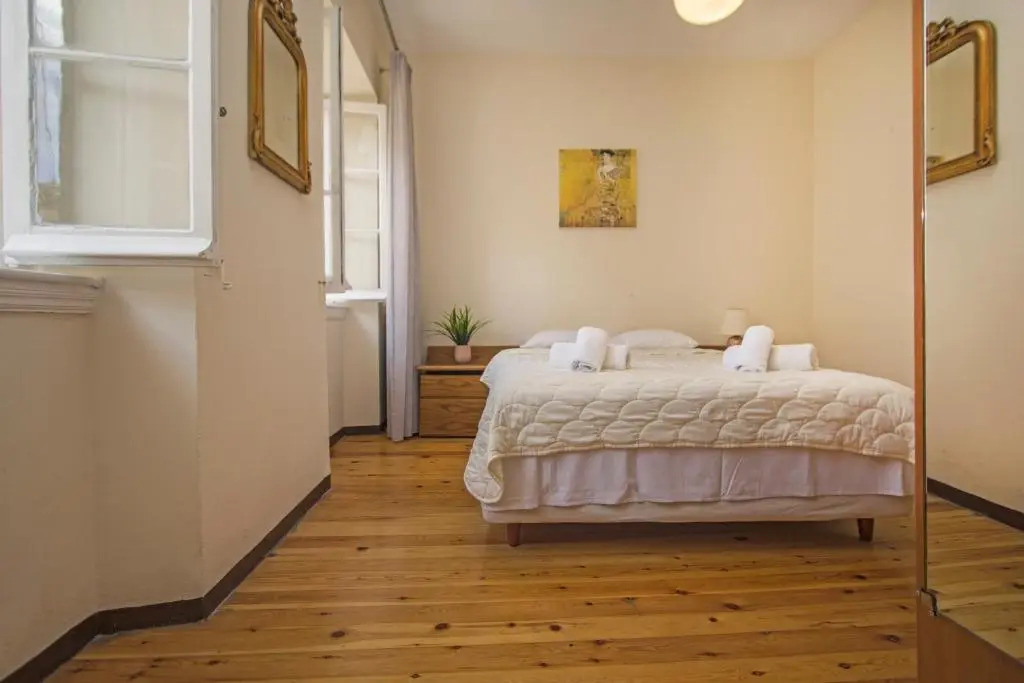 Downtown Apt at Filellinon