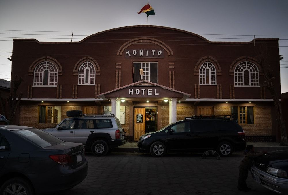 Tonito Hotel