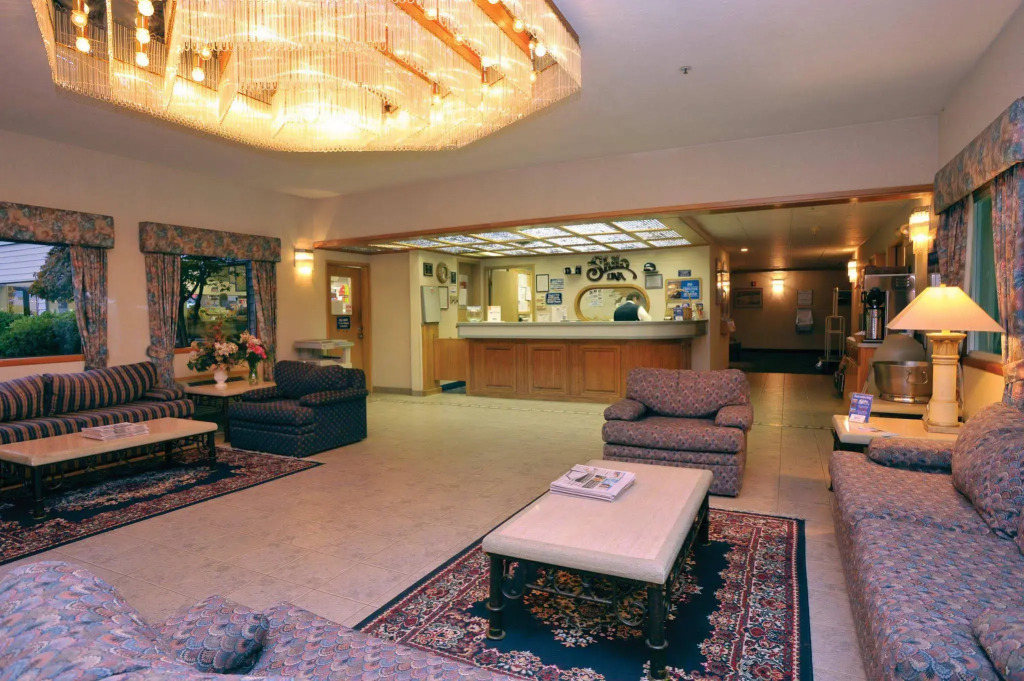 The Tillamook Inn