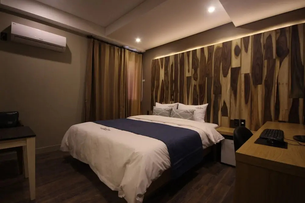 Club Hotel Seomyeon