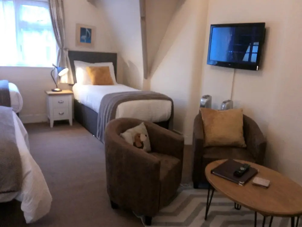Emsley Guest House