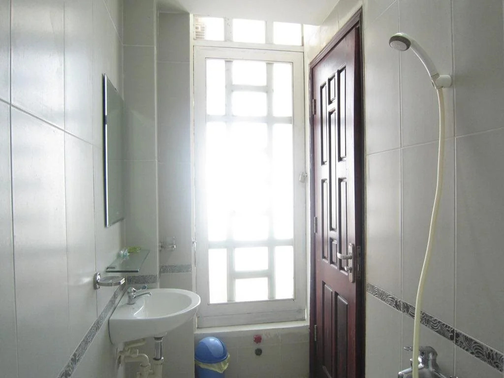 Van Luu Hotel