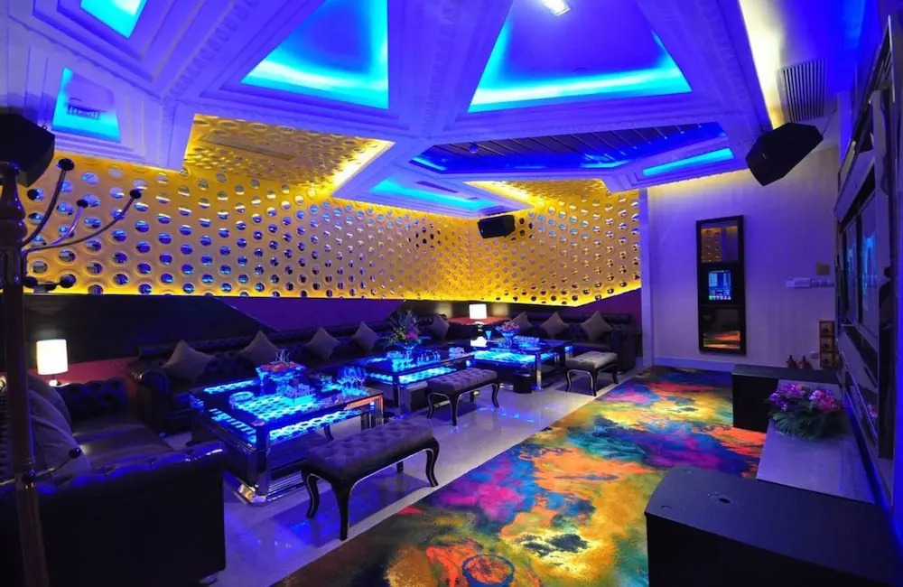 Nanhai Jiayi International Hotel