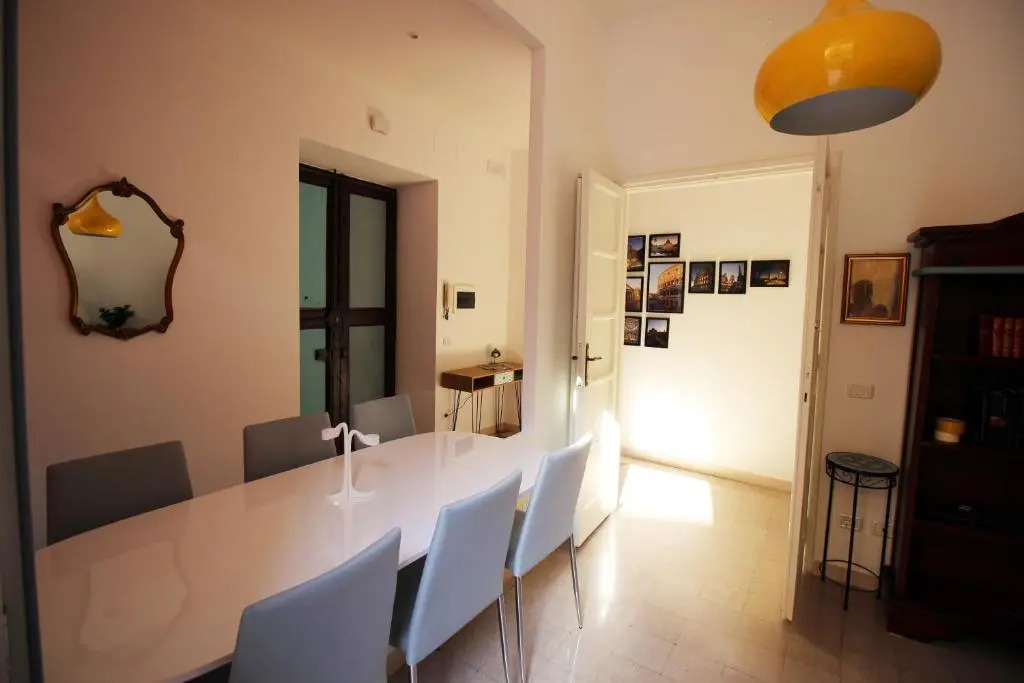 Apartment Ostiense Piramide Station