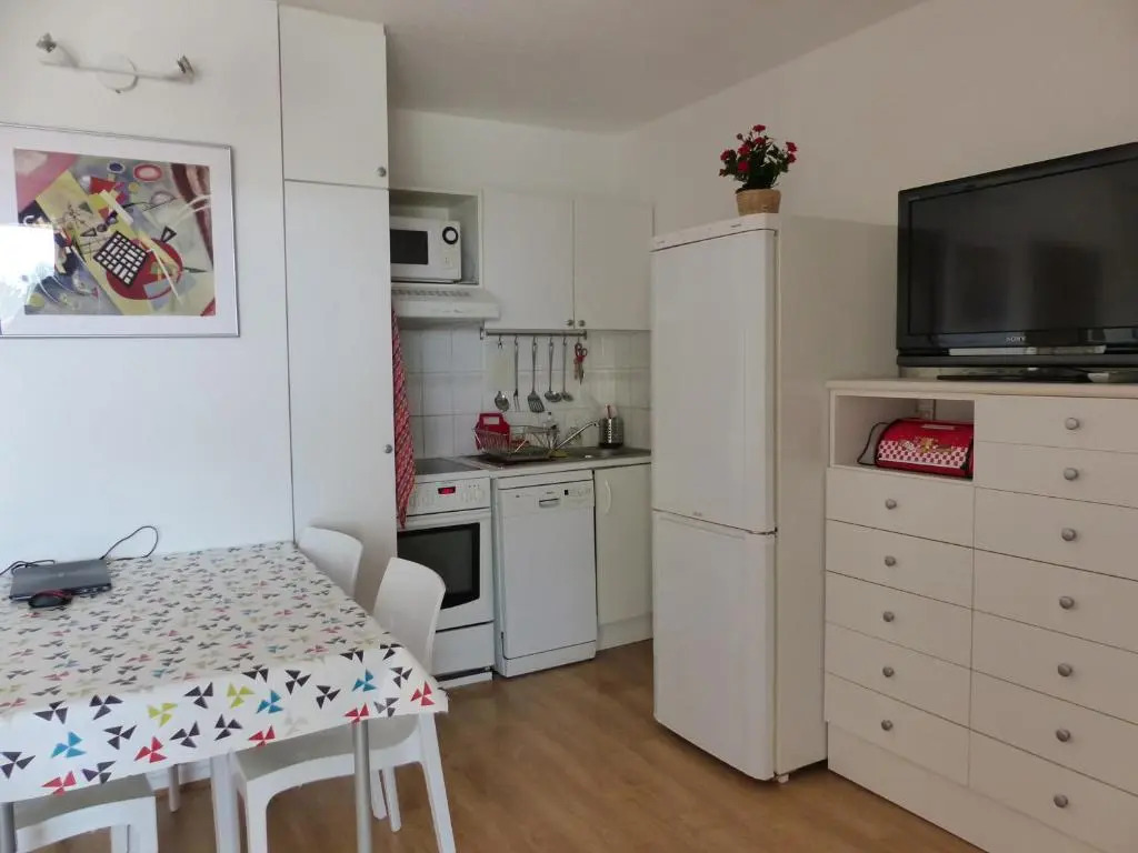 Appartement Pour 4 Personnes Avec Vue Sur Le Port de Plaisance- Residence Le Genois