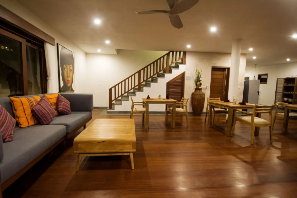 DLegon Villas