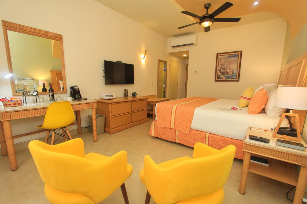 Binniguenda Huatulco & Beach Club