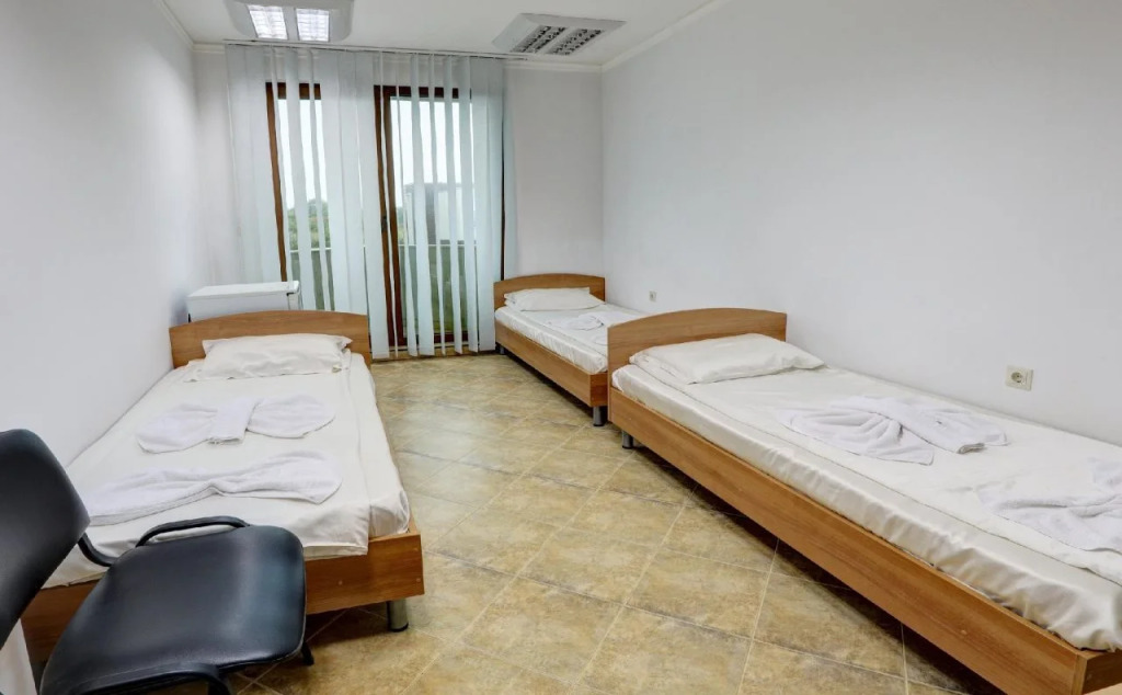 Lalov Egrek Hotel