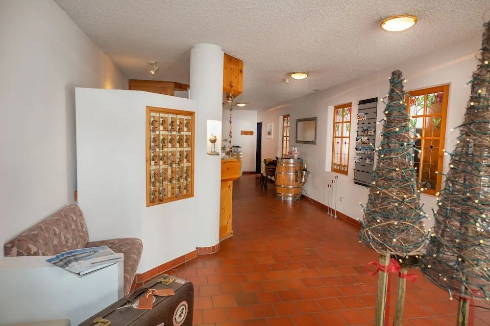 T3 Hotel Mira Val