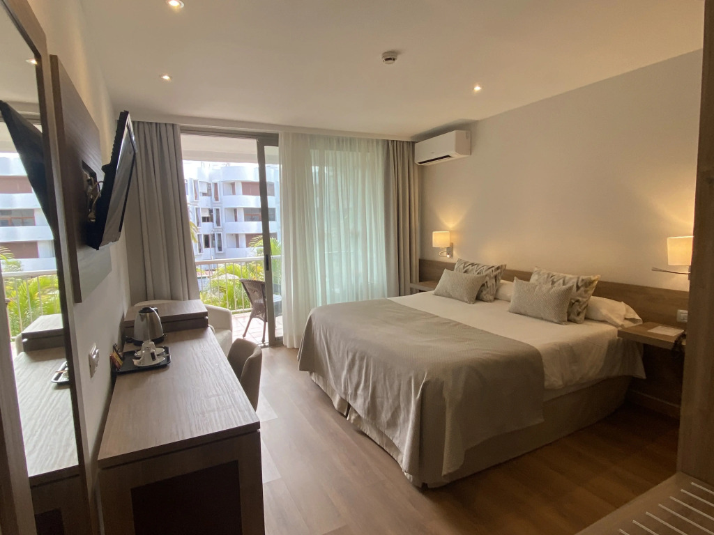 Hotel Colon Rambla