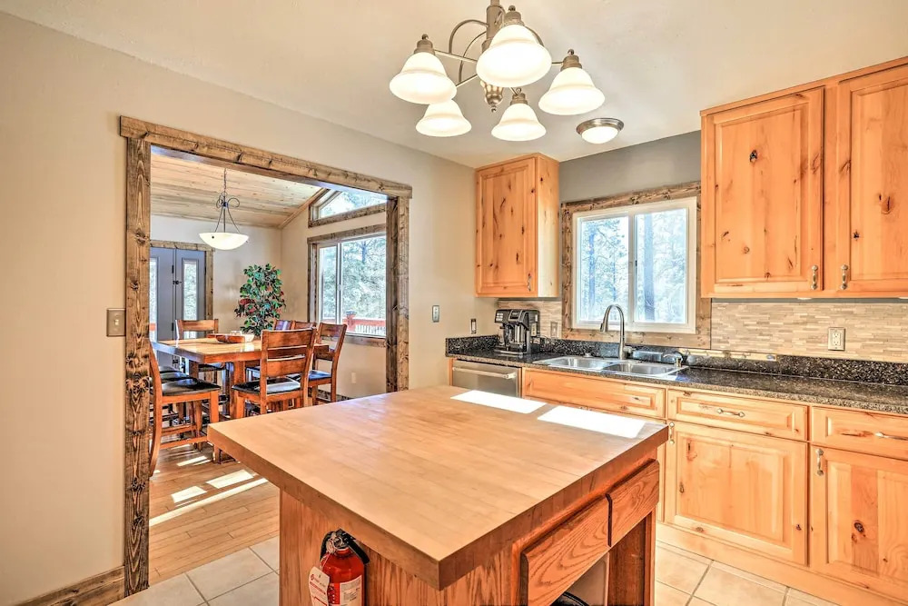Pagosa Springs Gem w/ Yard, Decks + Mtn Views!