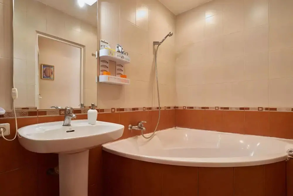 Home-Hotel Gonchara 47-49