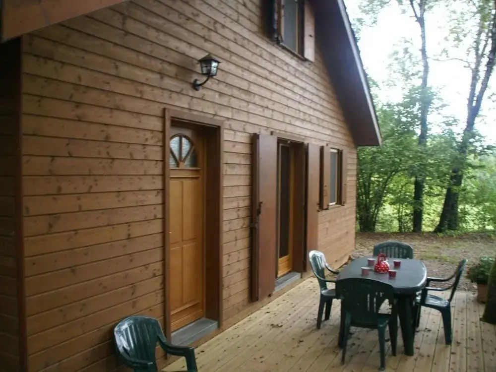 Quietly Located Chalet With Private Pool by the Edge of the Historical Forest
