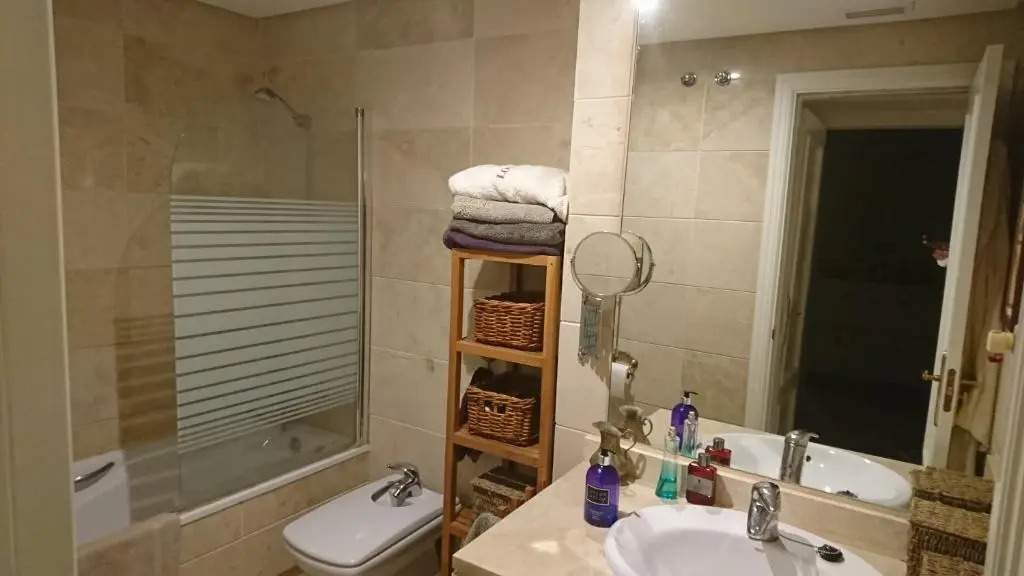 PUERTO BANUS Apartament Apartamento 2 HABITACIONES, 4 PAX, BAJO CON JARDIN URBANIZACION DAMA DE NOCHE