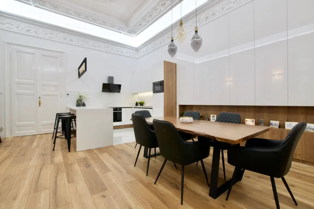 Luxury Apartment by Hi5 - Kálmán Imre Suite