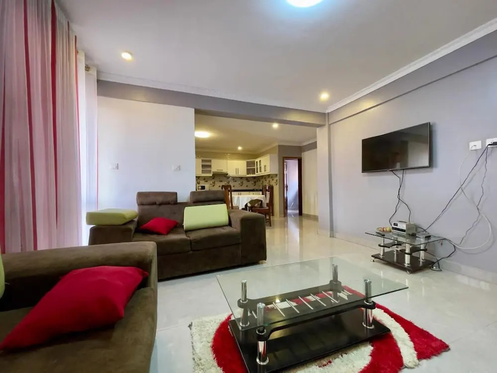Charming 2-bed Apartment in Kigali
