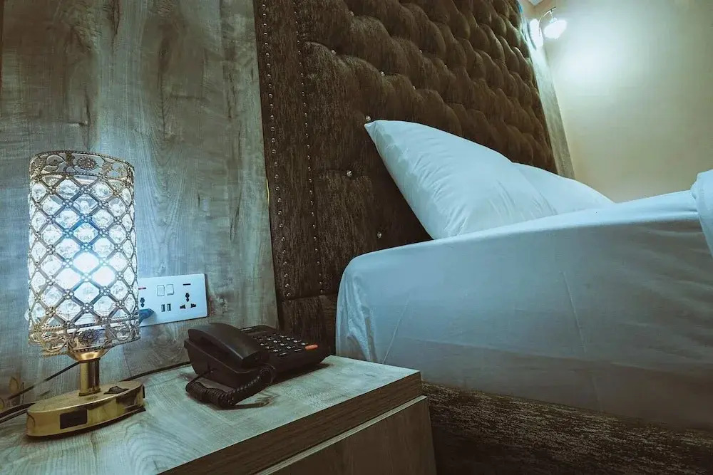 Bedone Hotel and Suites