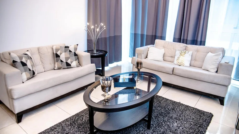 3 levels and 5 bedrooms penthouse with a great view