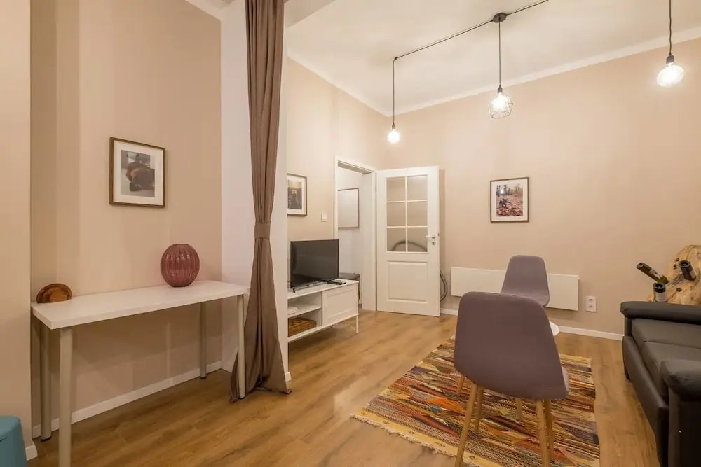 FM Deluxe 1-BDR Apartment - Solunska street
