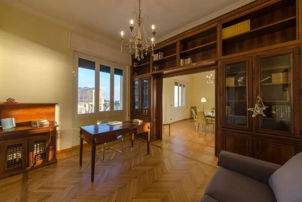 ALTIDO Splendid Apartment for 8 with Beautiful SeaView
